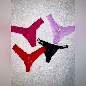 Victoria’s Secret Lace Thong Set